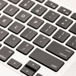 Apple Macbook Pro 15 (A1398) 2013-2014 Top Case with Keyboard & Microphone (US English) Pulled